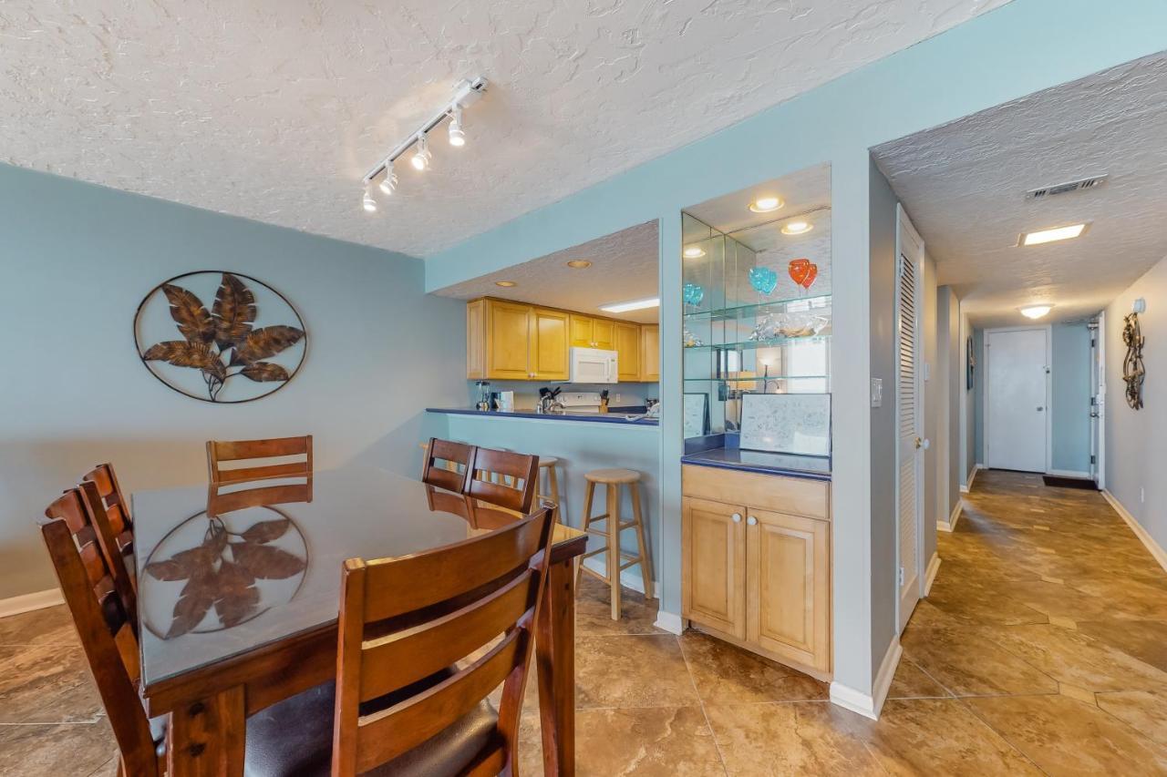 Romar Tower By Meyer Vacation Rentals Orange Beach Room photo